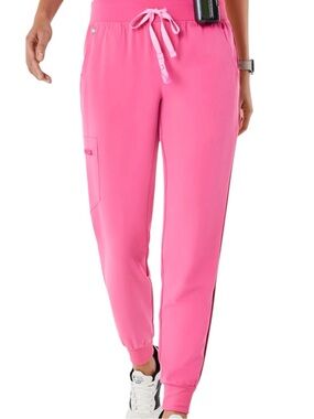 FIGS | Zamora Jogger Nursing Scrub Pants in Pink